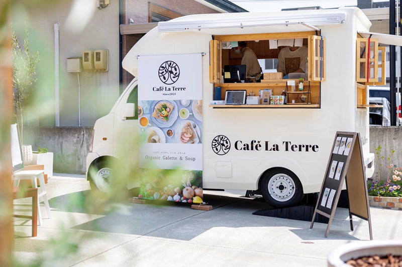 Café La Terre（カフェ・ラ・テール）／ガレットとスープ／キッチンカー